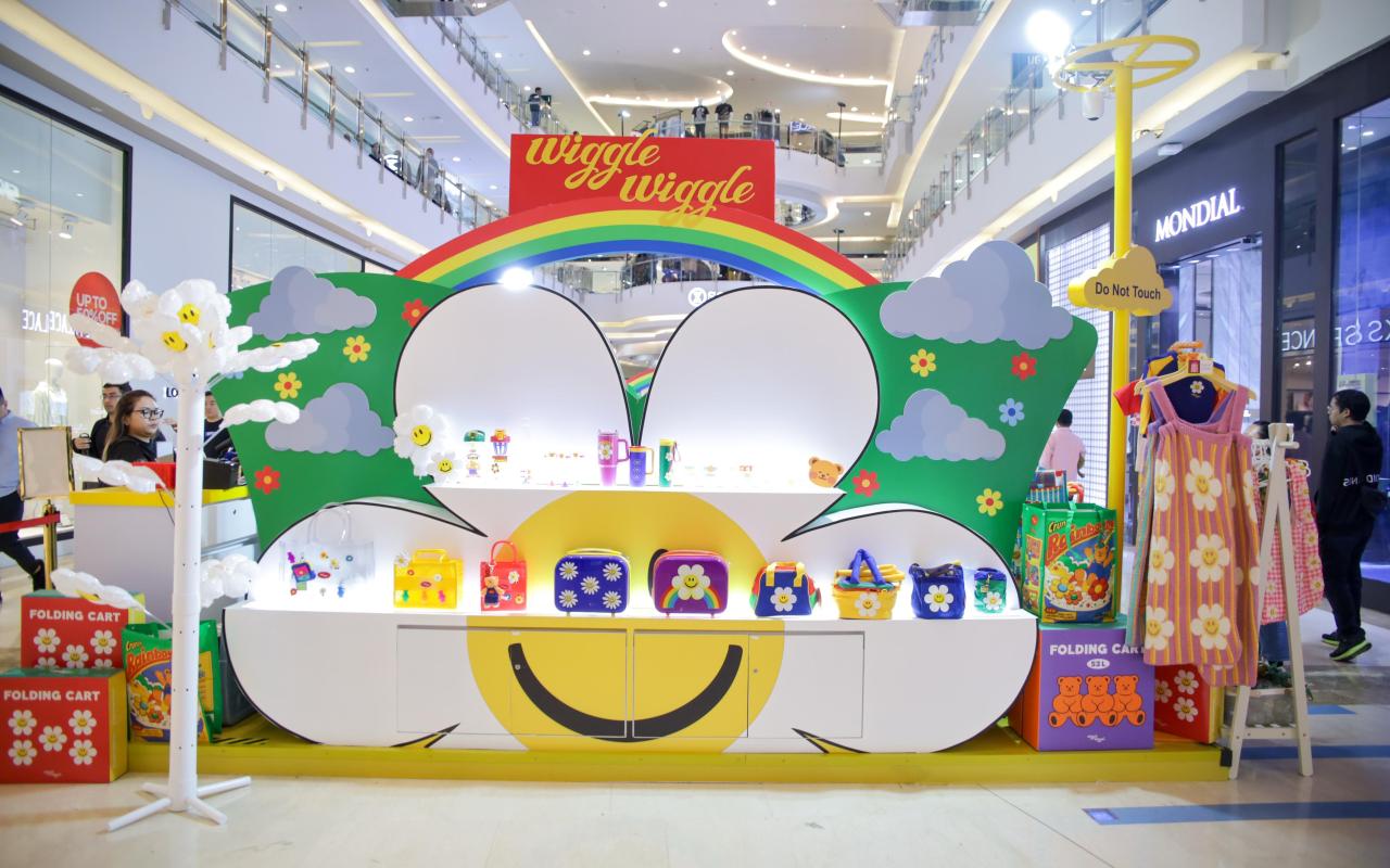 wiggle store