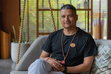 Six Senses Uluwatu Welcomes Deepak Rawat and Expands Out of Ordinary Wellness Journeys Six Senses Uluwatu Welcomes Deepak Rawat and Expands Out of Ordinary Wellness Journeys