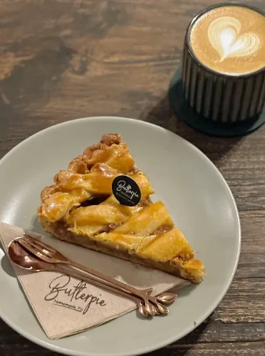 Sliced Pie and Coffee Bundle at Butterpie Bandung Sliced Pie and Coffee Bundle at Butterpie Bandung