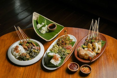 Lidah Lokal Restaurant Presents The Local Hawkers Promo