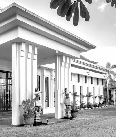 Inna Bali Heritage Hotel Front Inna Bali Heritage Hotel Front