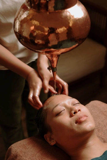 Shirodhara_Six_Senses_Uluwatu