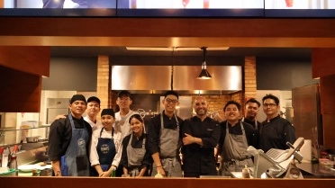 ARYADUTA_BALI_WITH_AMICI_BY_ENRICO_BARTOLINI