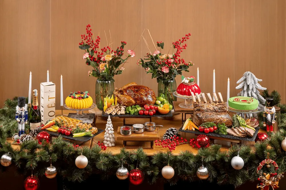 christmas hotel brunch buffet food dinner 