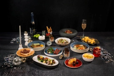 Festive_Celebrations_Renaissance_Bali_Uluwatu_Resort_and_Spa