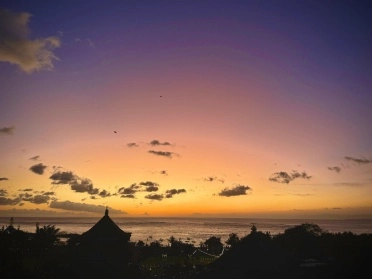 NYEPI-HOLIDAY-INN-RESORT-BARUNA-BALI