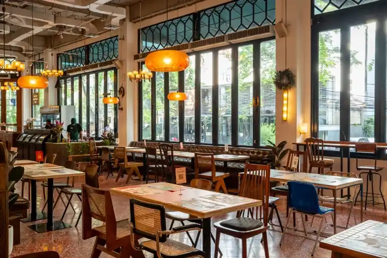 All-Day Dining & Marketplace