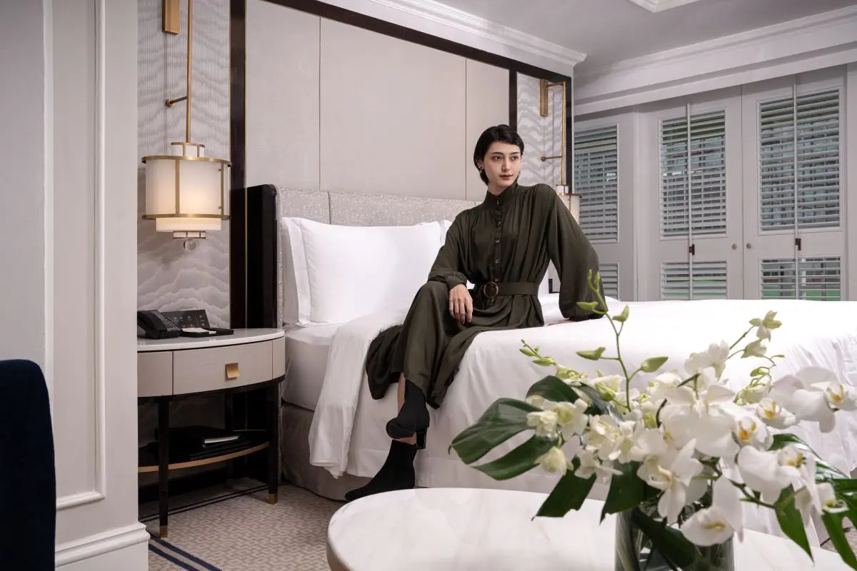 woman in the hotel room