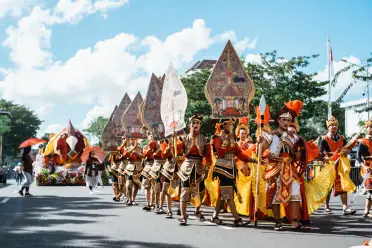 surabaya-vaganza-festival-of-lights