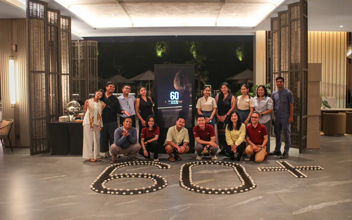 CROWNE-PLAZA-LABUAN-BAJO-BY-IHG-EARTH-HOUR