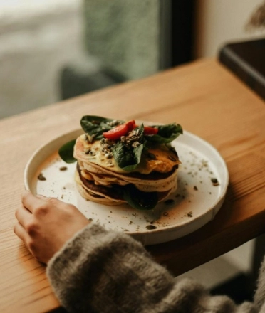 Food_on_a_table