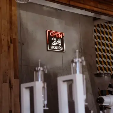 24_hours_sign