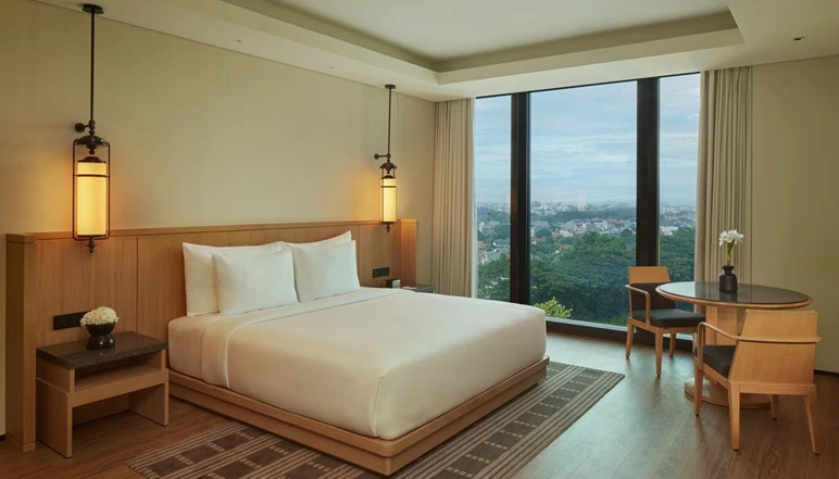 Premiere Room 
