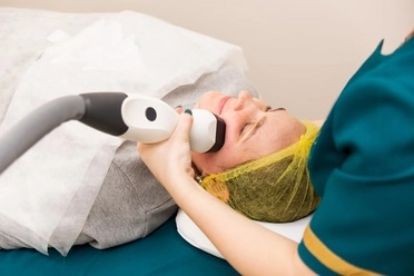treatment procedure in an aesthetic clinic