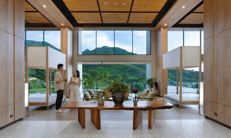 Lobby Grand Aston Puncak 