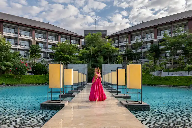 Girl on the middle of the pool