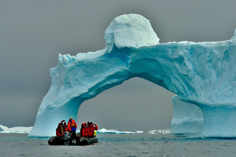 antarctica guide first timers