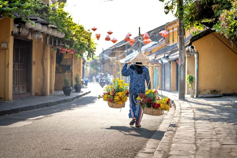 indonesian visa to vietnam reduced