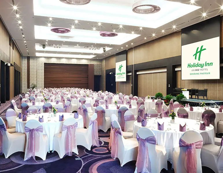 Holiday Inn 