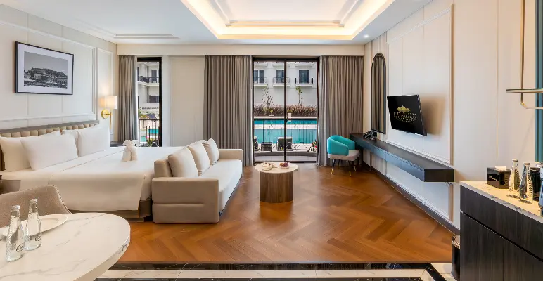 Junior Suite Pool View