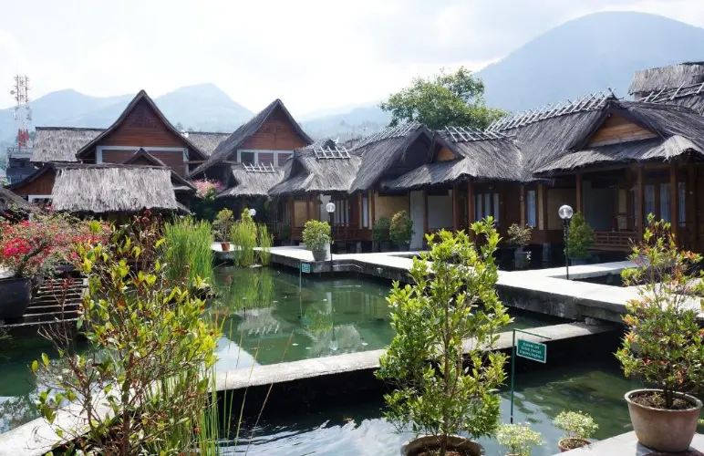Kampung Sumber Alam Garut