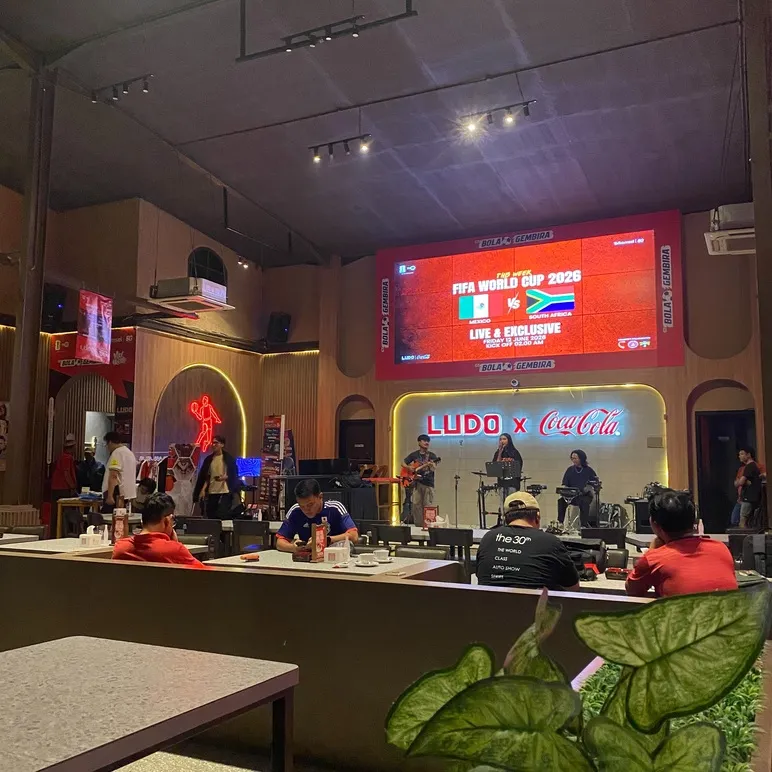 Ludo Sports Kitchen and Coffee