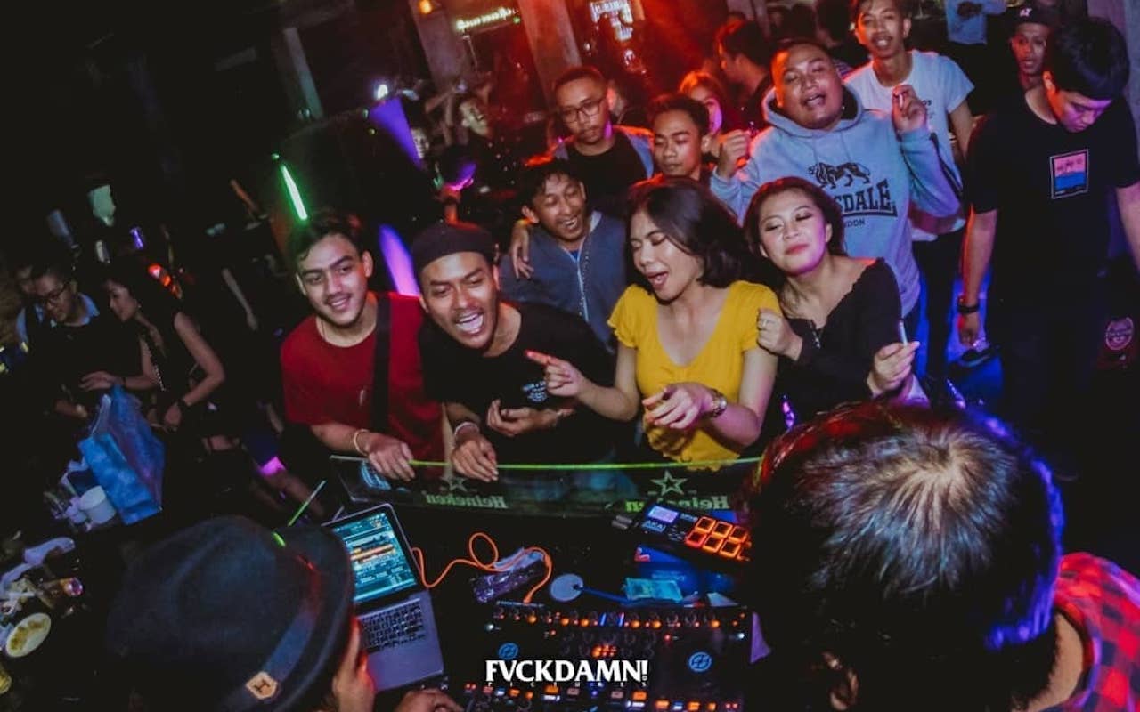 15 Best Bars in Bandung 15 Best Bars in Bandung