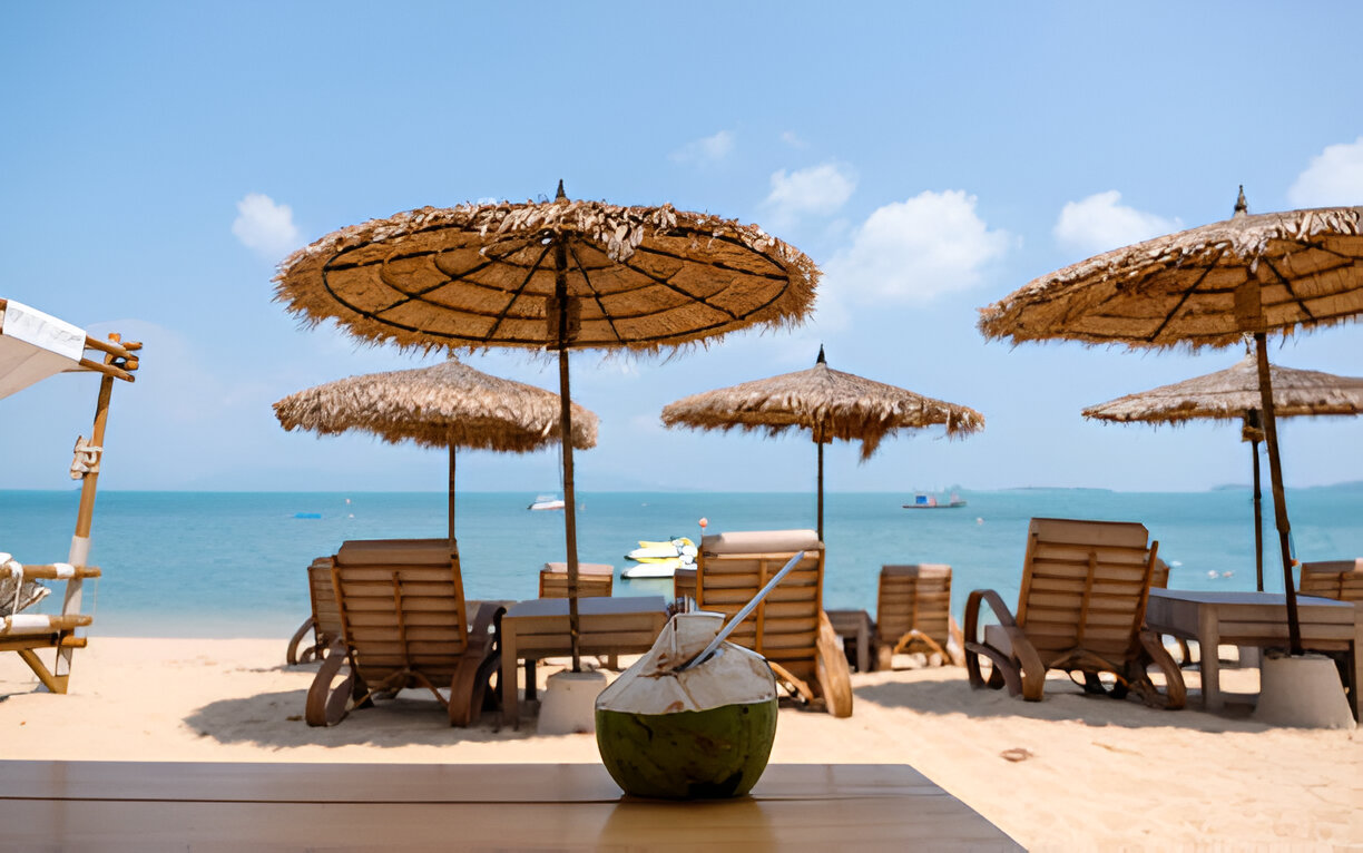 Best Beach Clubs Around Uluwatu Best Beach Clubs Around Uluwatu