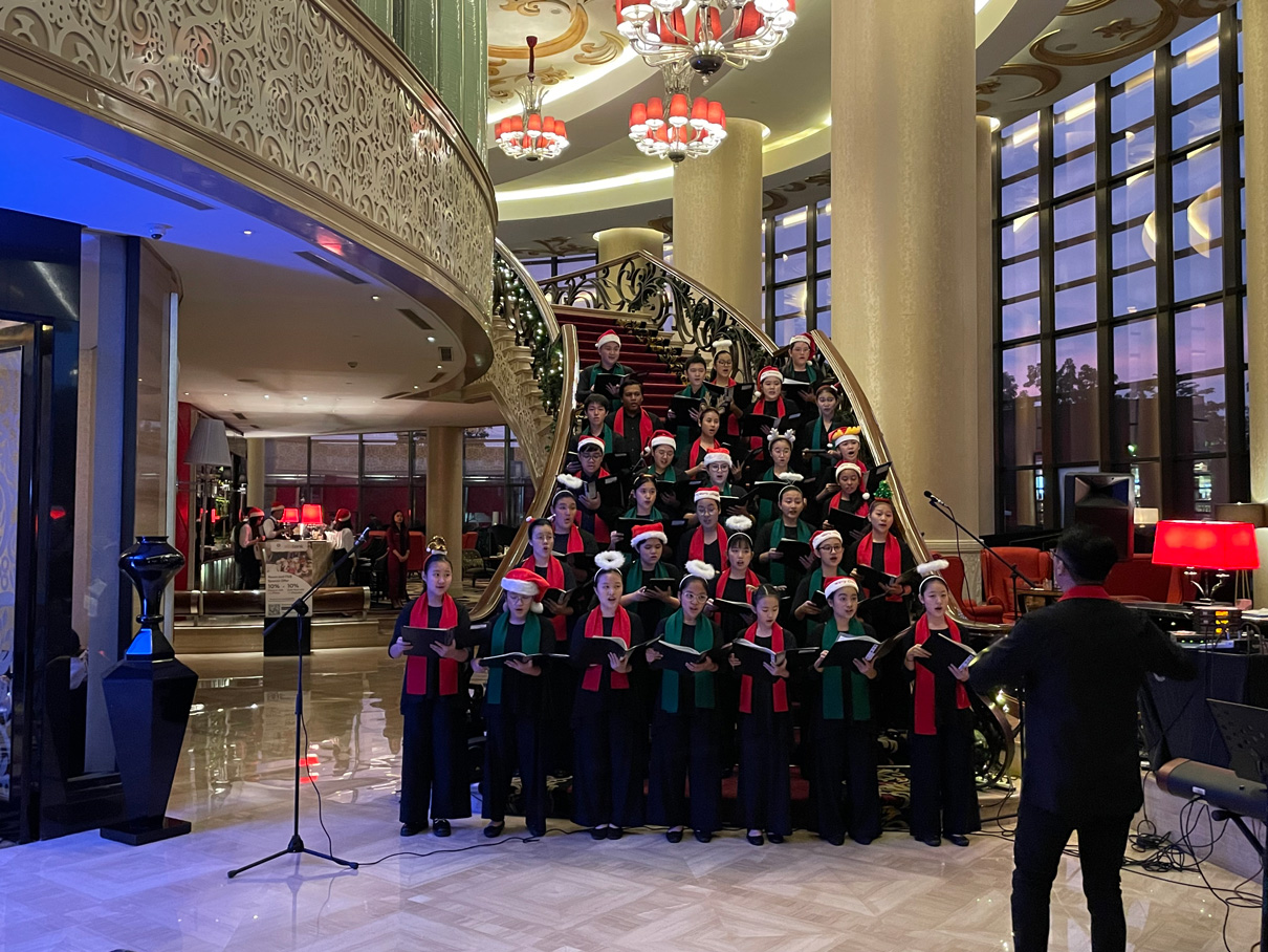Christmas Tree Lighting - The Trans Luxurr Hotel Christmas Tree Lighting - The Trans Luxurr Hotel