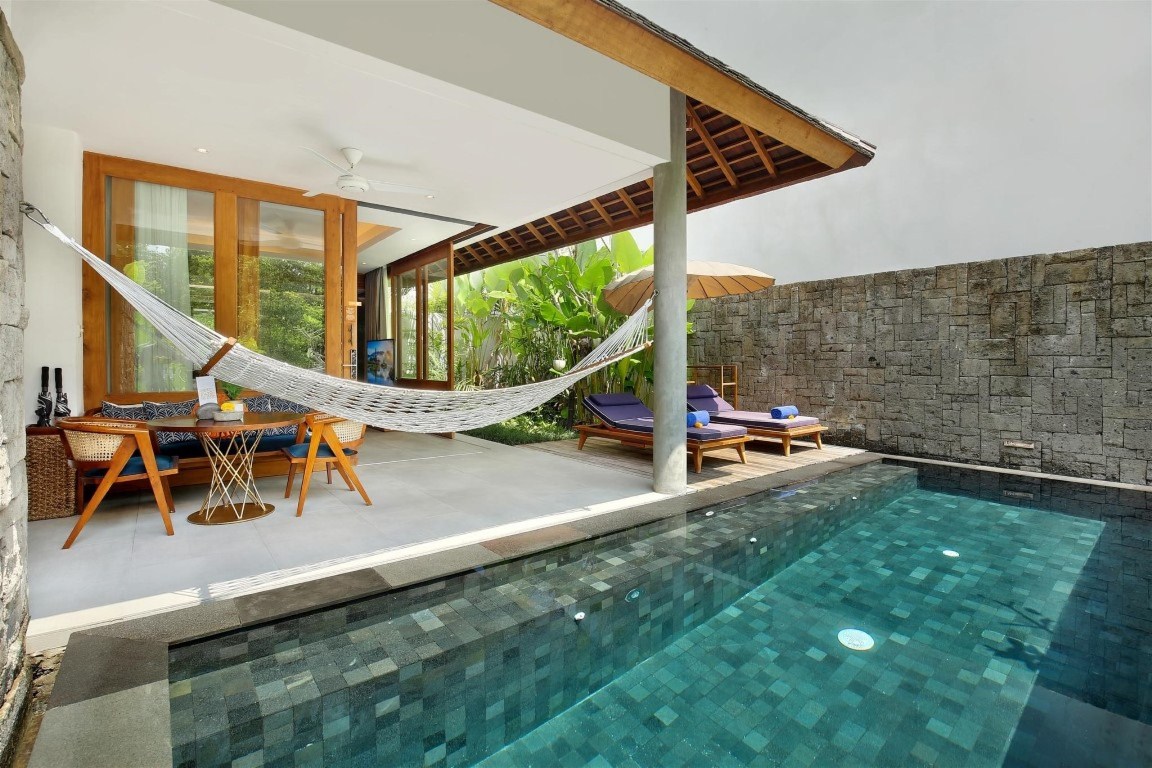 Relaxing_and_Beautiful_Resort_in_Ubud_Hideaway_to_Serenity