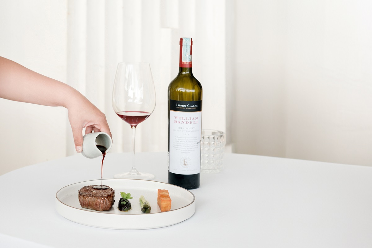 An Evening of Refined Elegance with Thorn-Clarke Wine An Evening of Refined Elegance with Thorn-Clarke Wine