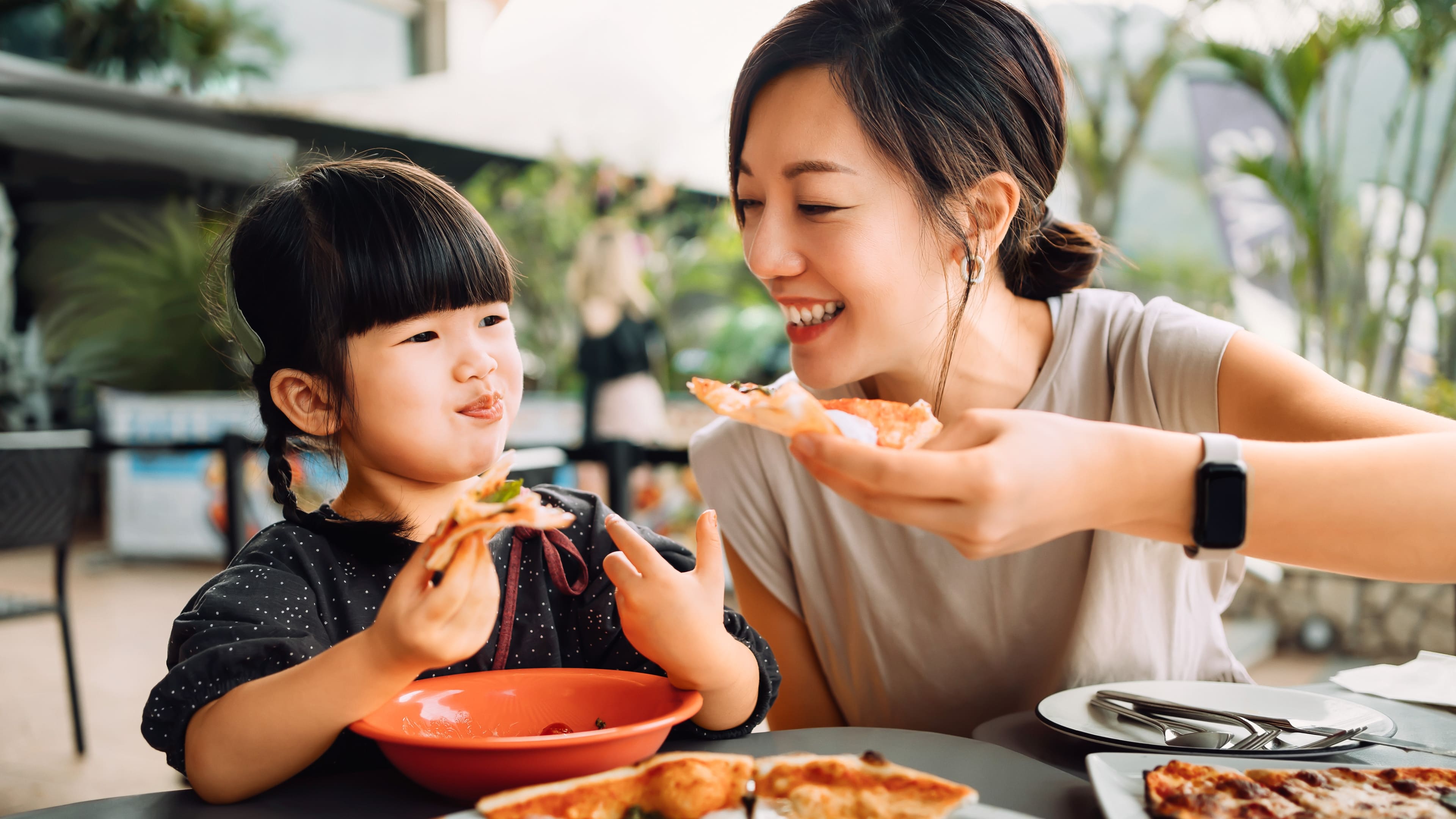 Budget-Friendly Weekend with a Family Getaway at Holiday Inn Bandung Pasteur Budget-Friendly Weekend with a Family Getaway at Holiday Inn Bandung Pasteur