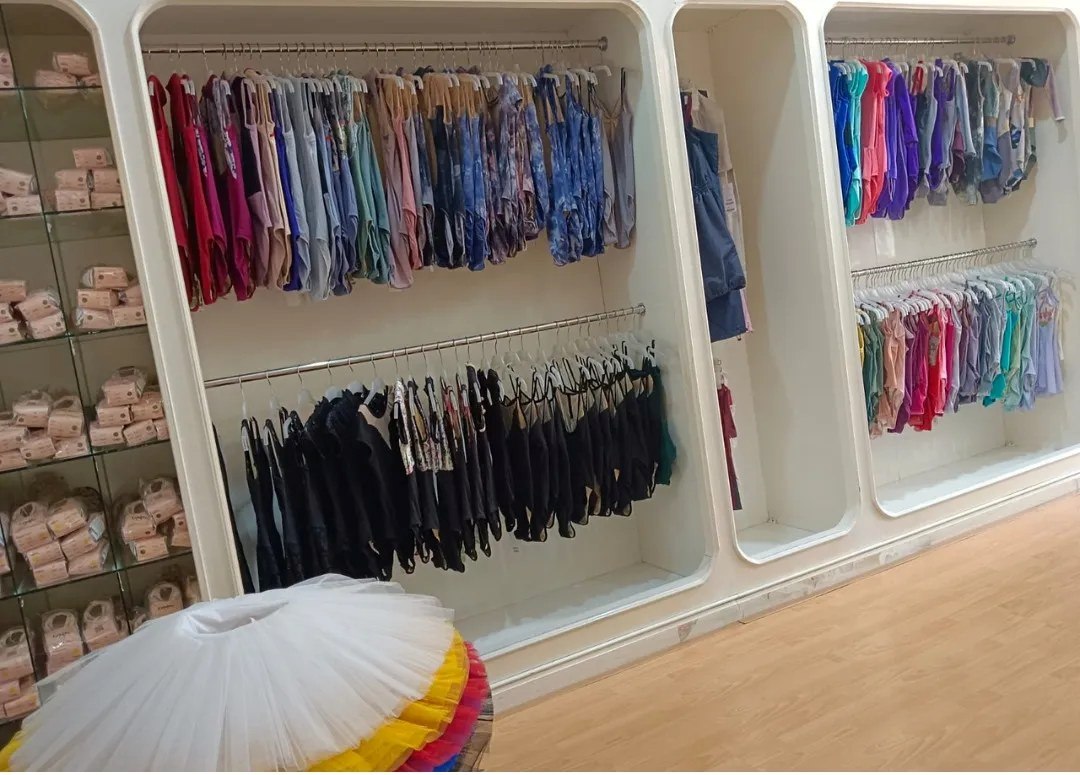 Julies_Dance_Shop