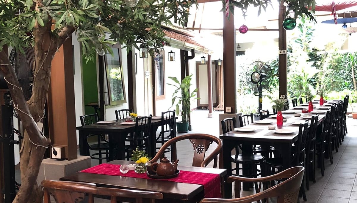 Kedai_Sirih_Merah