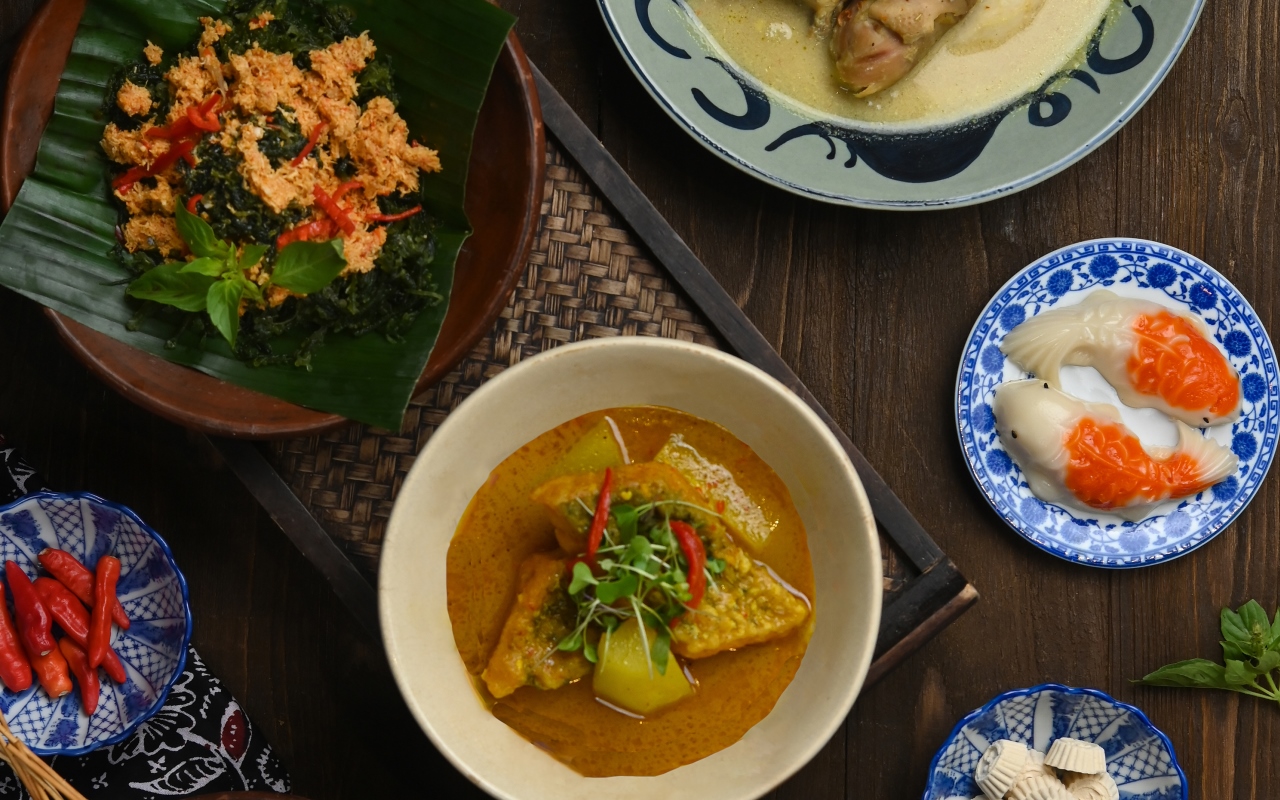 Lasem Dishes - The Dharmawangsa Lasem Dishes - The Dharmawangsa