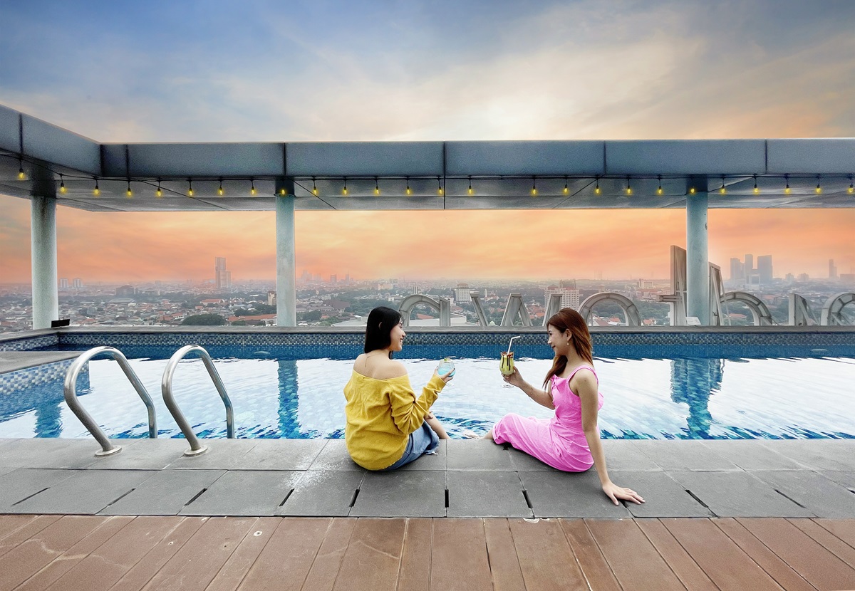 Boost_Productivity_in_The_City_Center_with_Midtown_Hotels