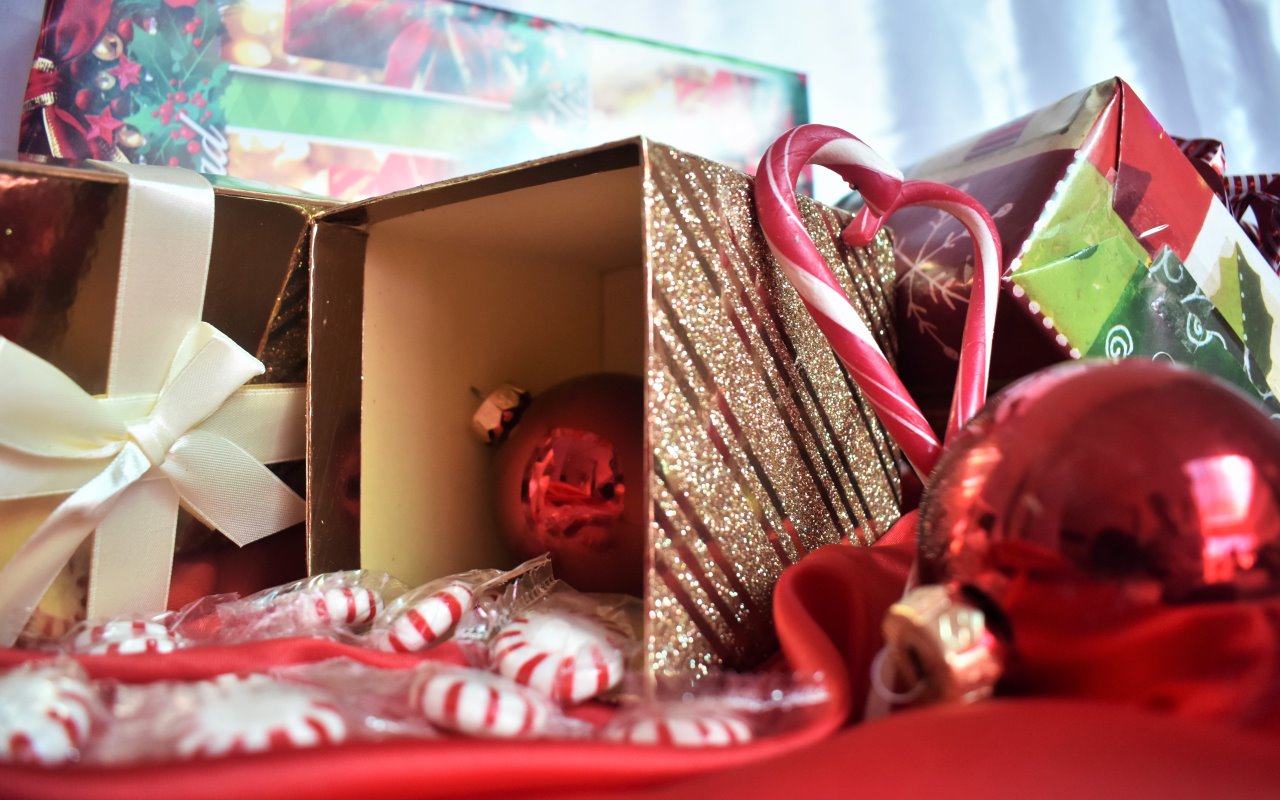 Newsletter: December 2023 New Tables | The Best Christmas Hampers Deals