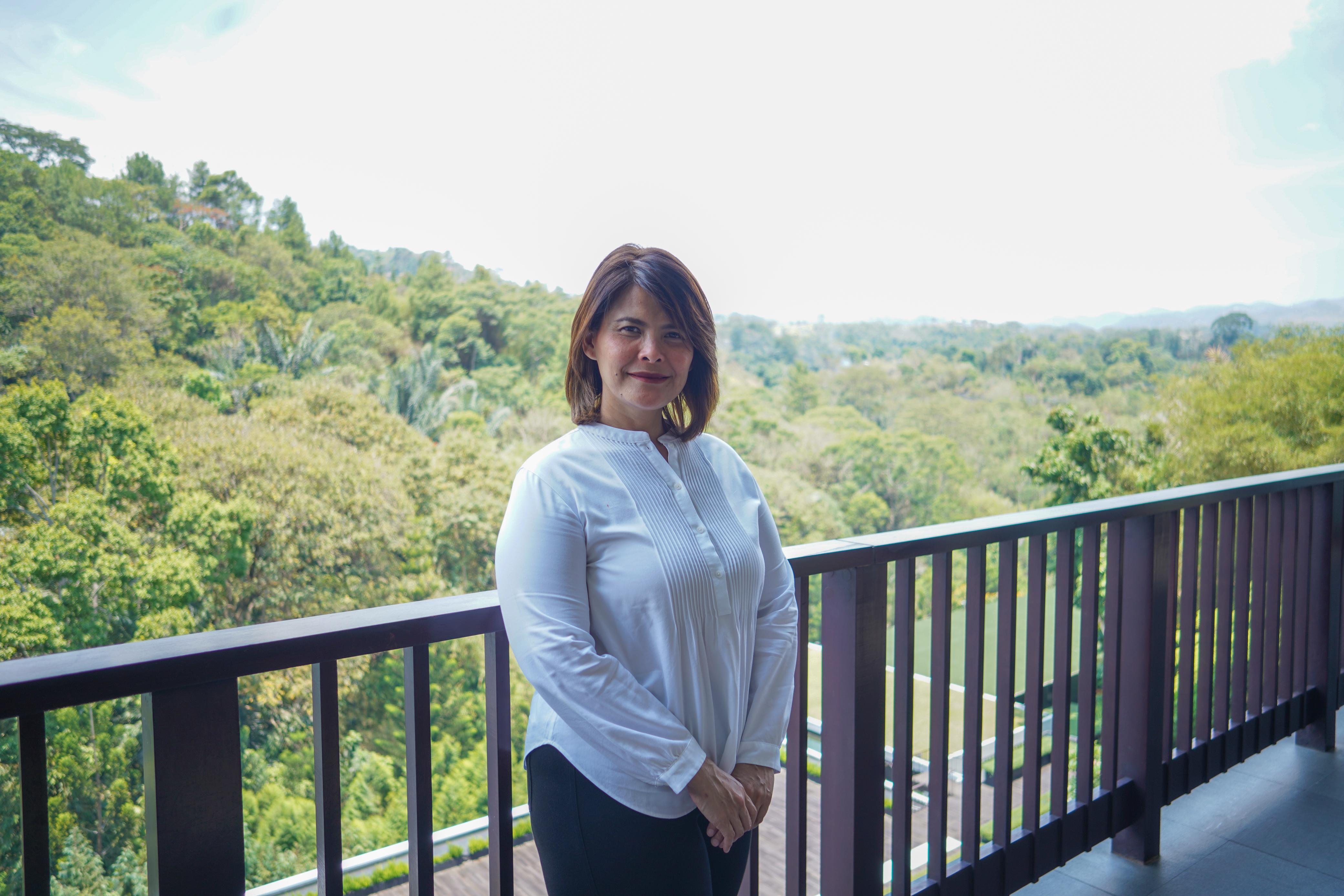Profile of the Month: Yani Suwanda, General Manager of Padma Hotel Bandung Profile of the Month: Yani Suwanda, General Manager of Padma Hotel Bandung