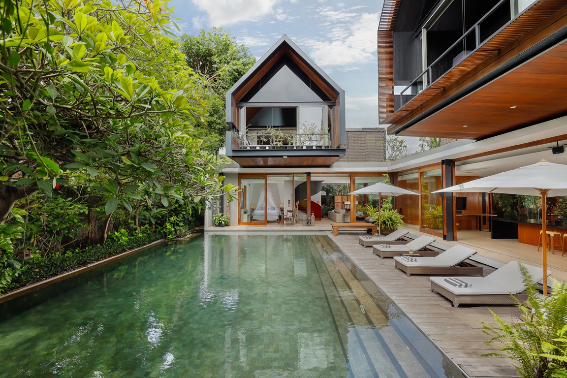 Sanur_Staycation_Bliss_Uncovering_Nakulas_Treasures_Svarga_Villa_and_Majapahit_Beach_Villas