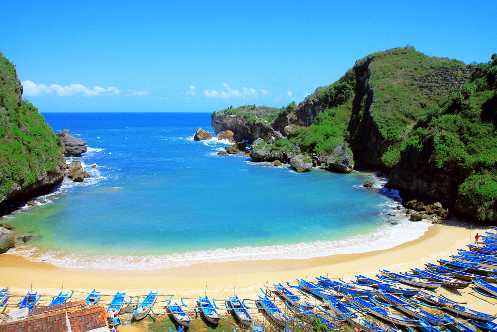 8 best beaches in yogyakarta