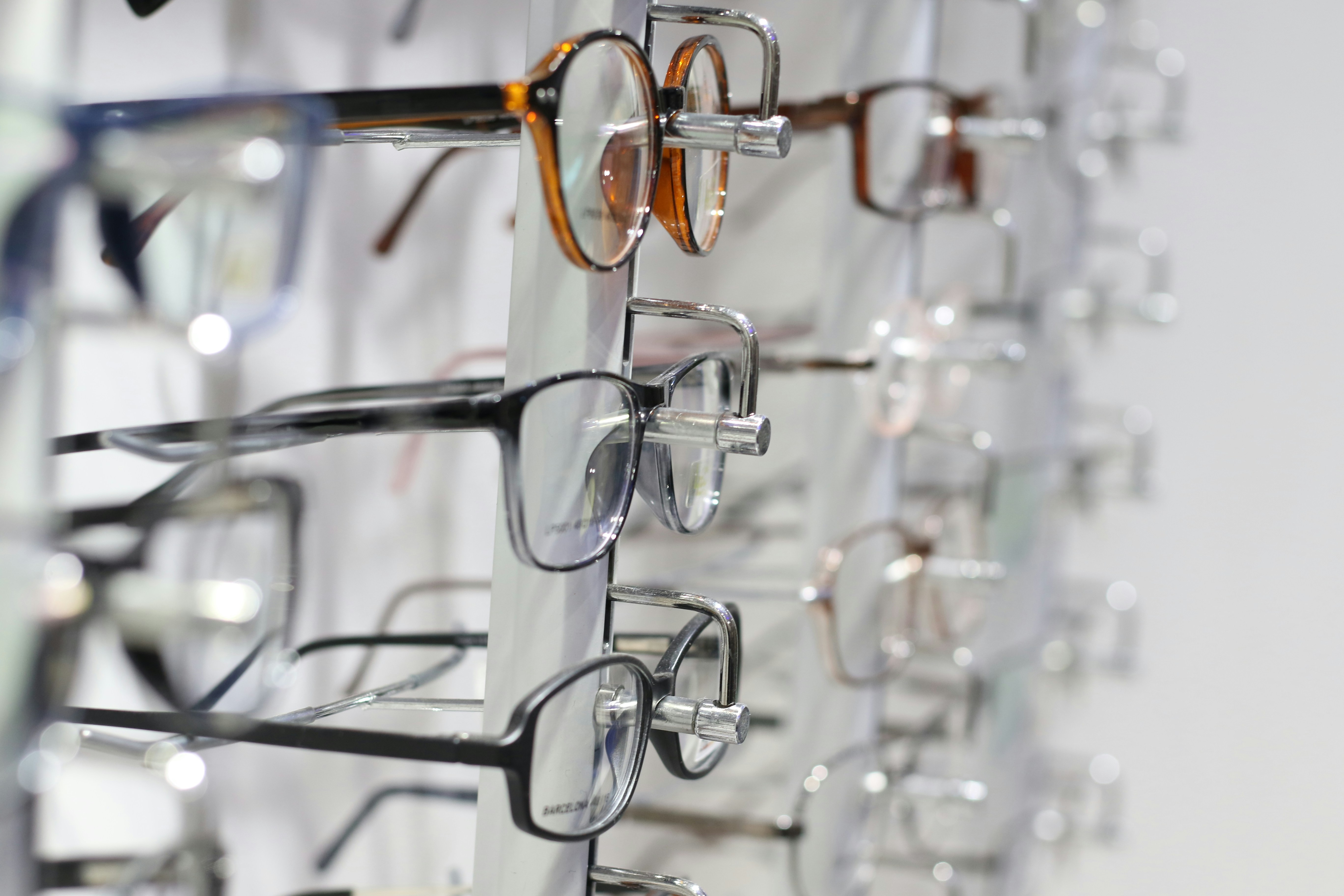 Best Optics in Surabaya Best Optics in Surabaya