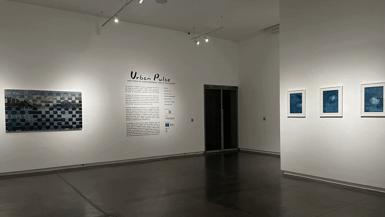 Urban Pulse: Spectrum of Contemporary Art in Singapore Urban Pulse: Spectrum of Contemporary Art in Singapore