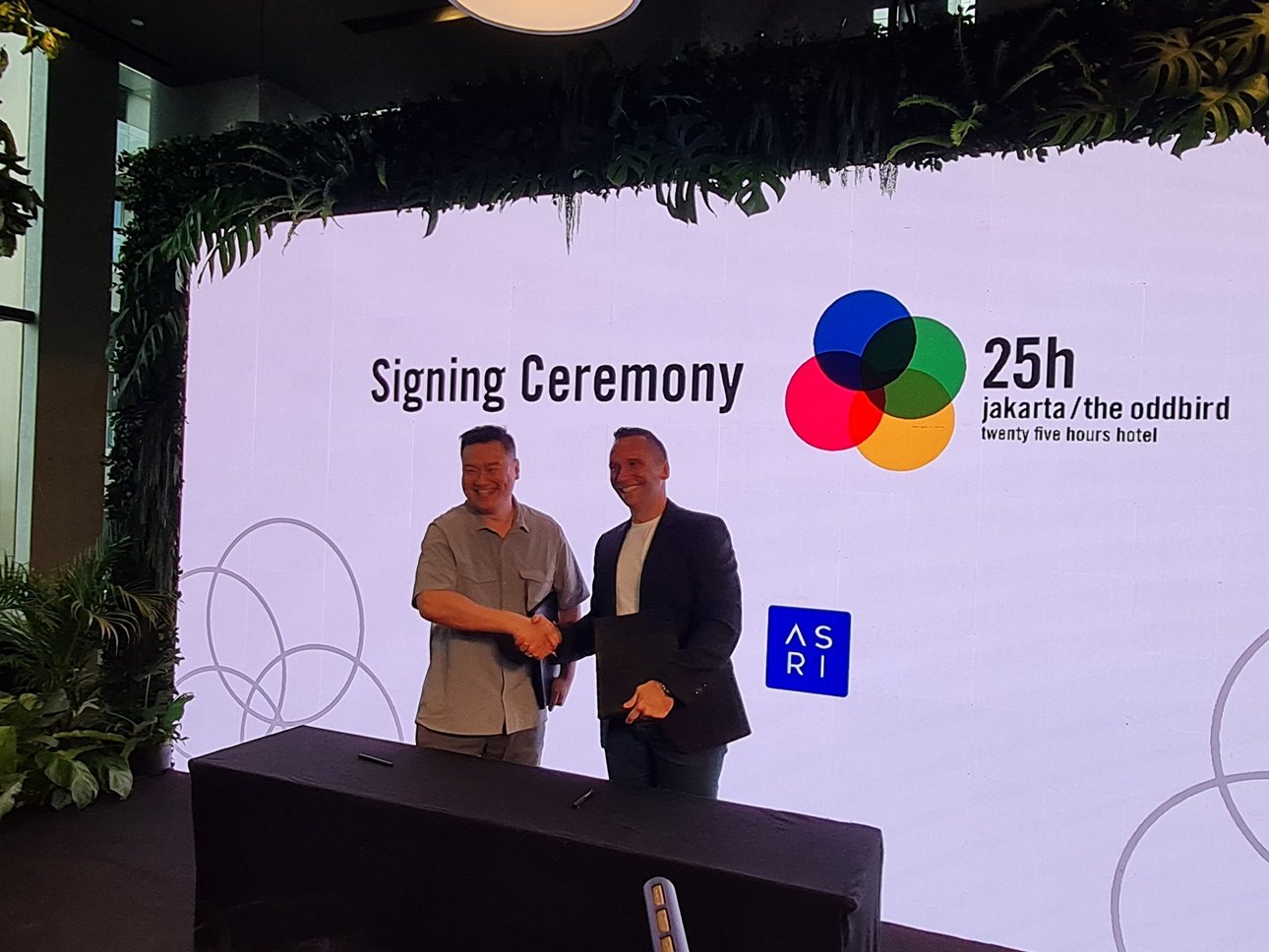 25hours hotel The Oddbird Signing Ceremony