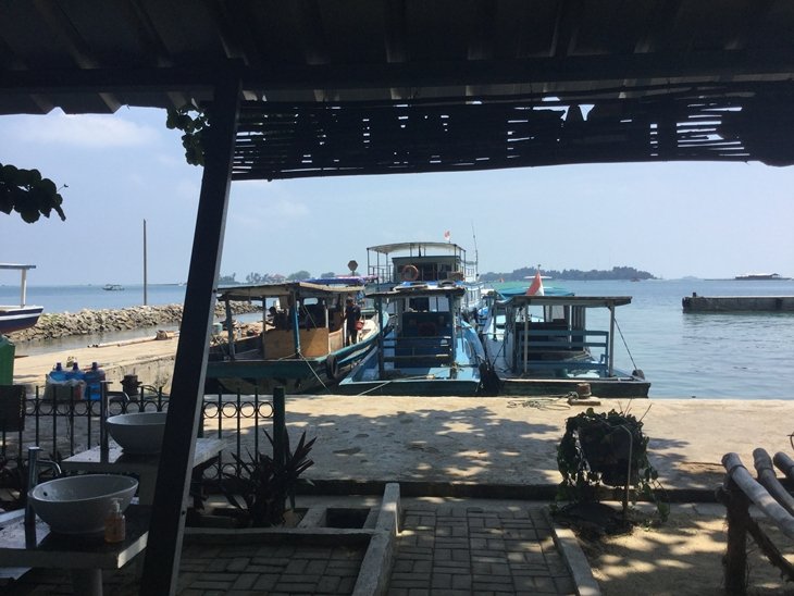 A DAY TRIP TO THOUSAND ISLANDS – HOW TO ENJOY PULAU SERIBU THE LOCAL WAY