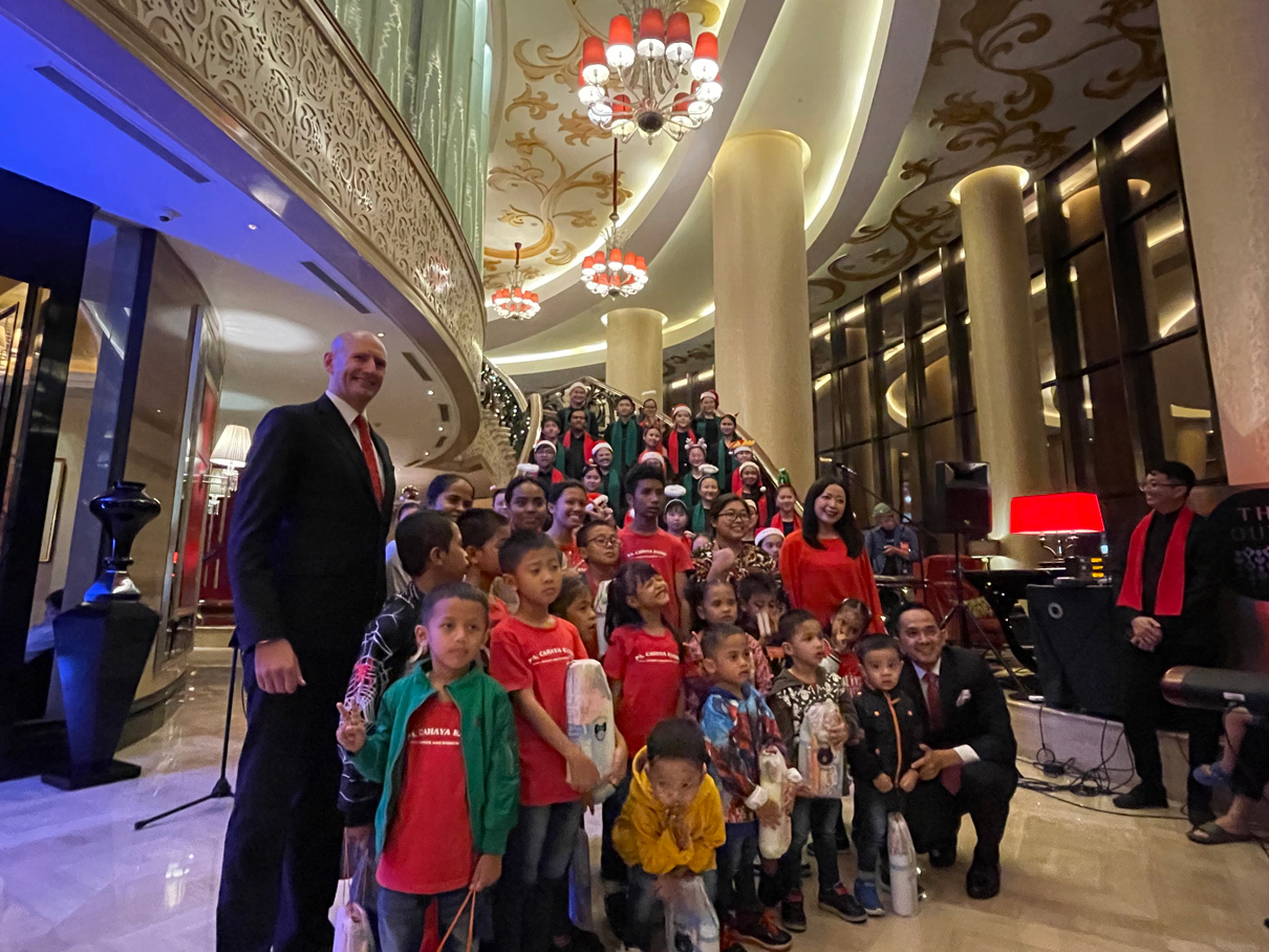 The Christmas Tree Lighting Ceremony