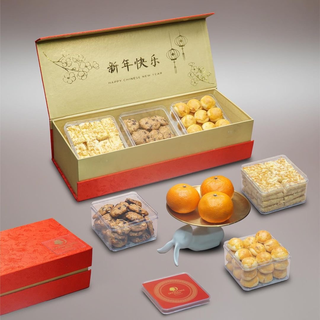 DoubleTree by Hilton Surabaya CNY Hampers