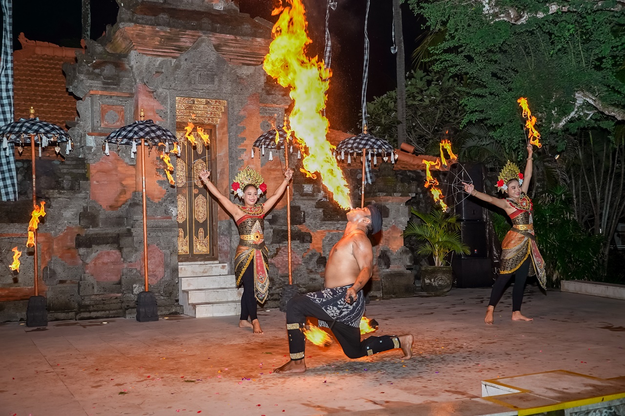 Grand Hyatt Bali Pasar Senggol 