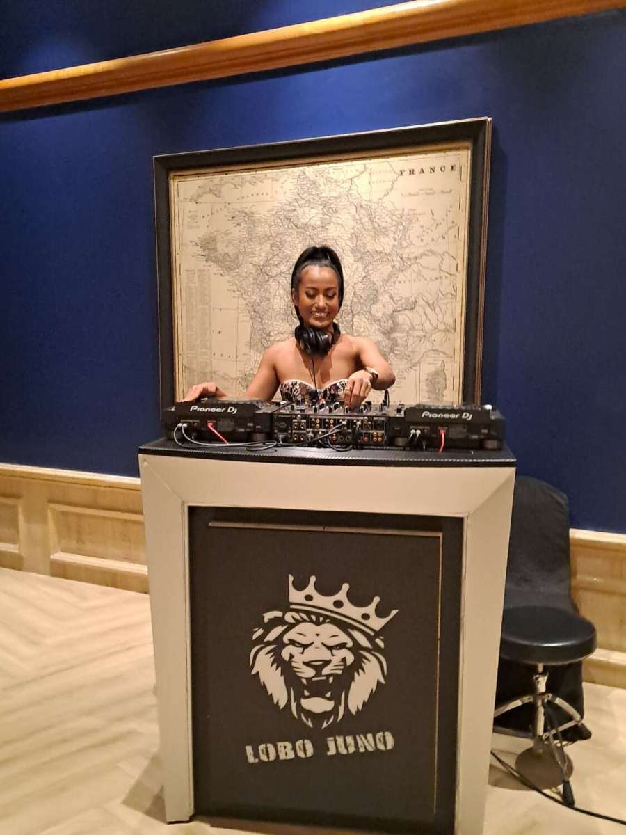 DJ_Paulina