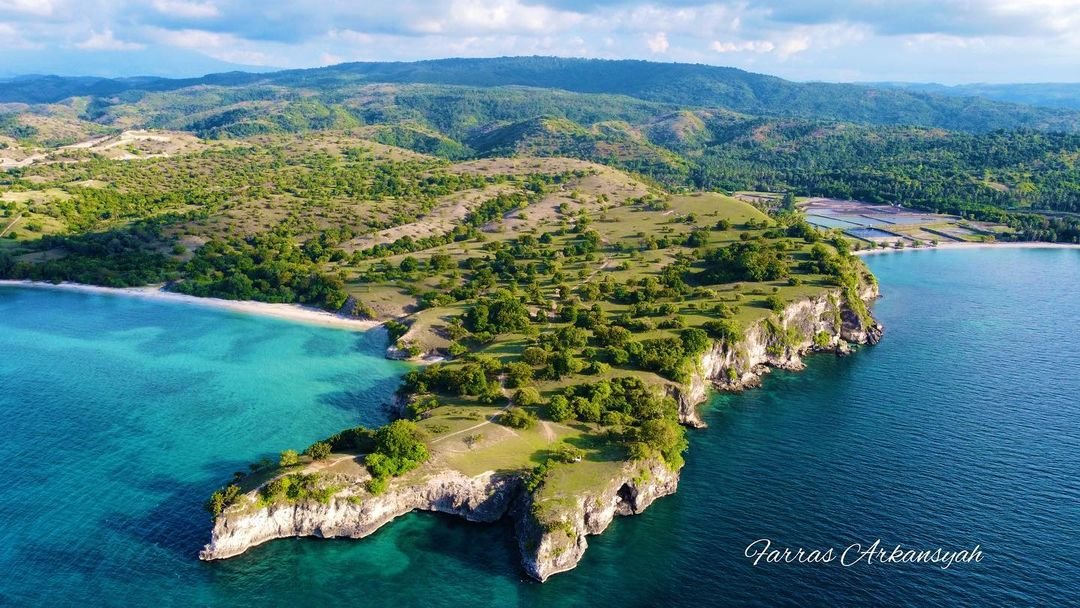 Lamreh Hill, Aceh