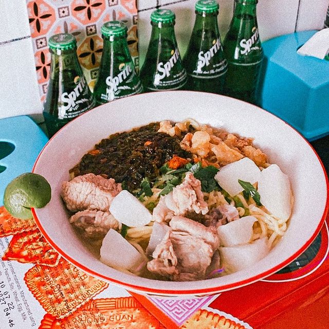 mie_cinco